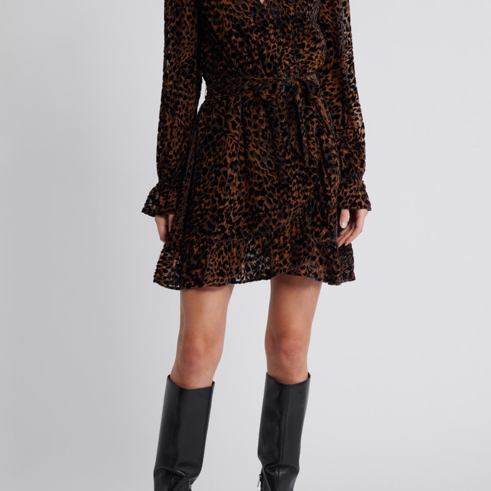 PAIGE Black and White V-Neck Dress with Long Bishop Sleeves